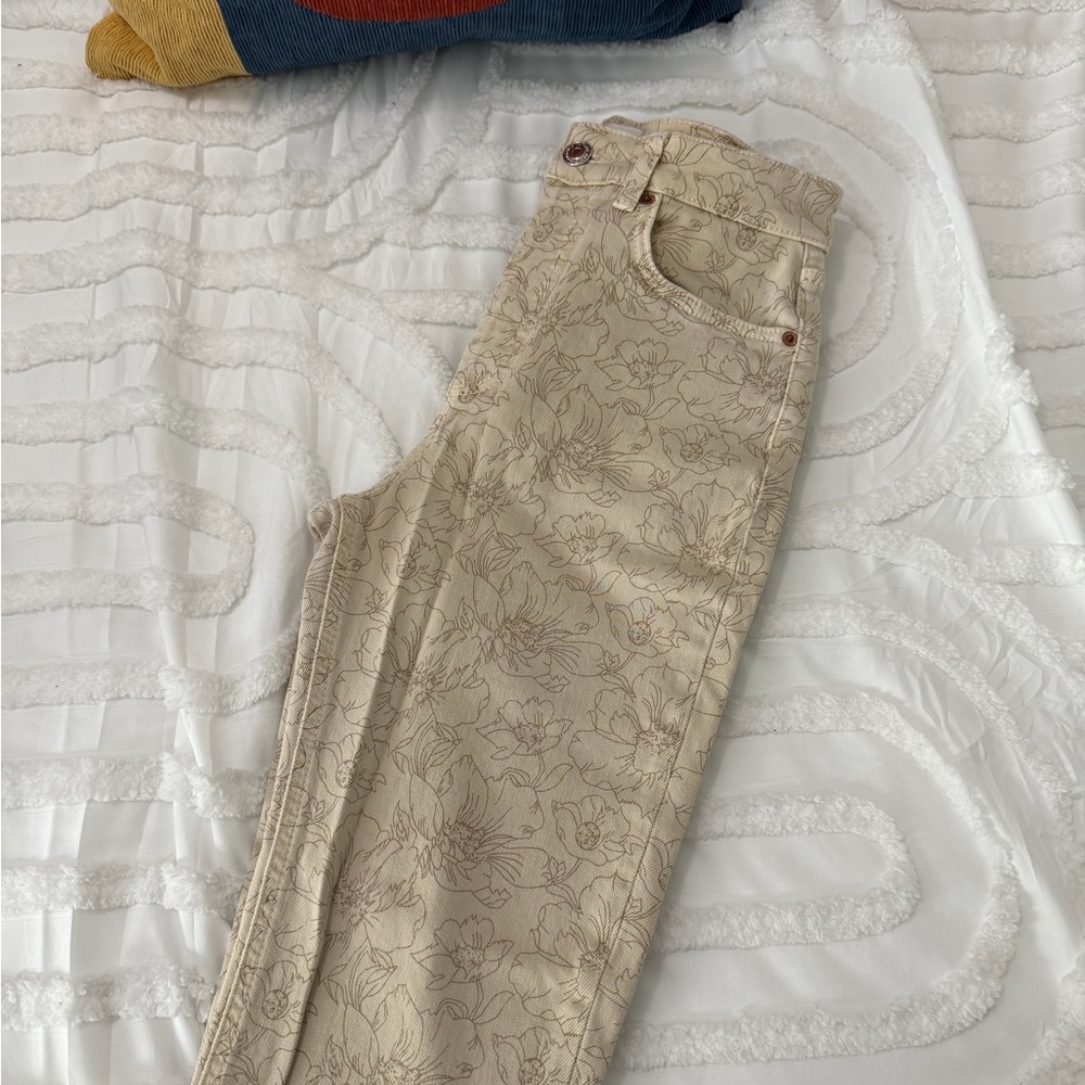 Zara Women's Beige Floral Straight Leg Jeans - Picture 9 of 11